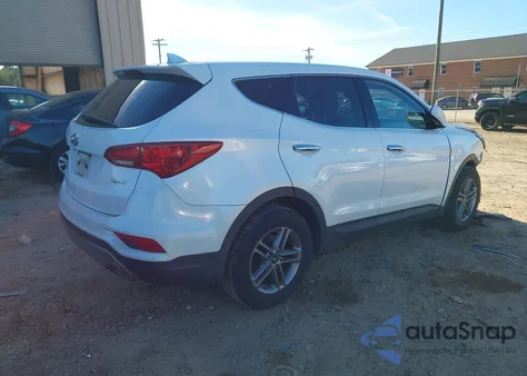 2017 Hyundai Santa Fe Sport 2.4L z USA, uszkodzony, nr VIN 5NMZT3LB5HH027476